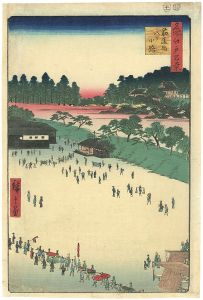 Hiroshige / 100 Famous Views of Edo / Yasukoji, Inside Sujikai Gate [名所江戸百景　筋達内八ッ小路]