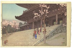 8 Scenes of Cherry Blossom／The Chionin Temple Gate