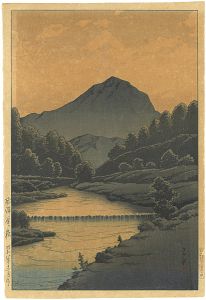 Mount Kamaga, Hida