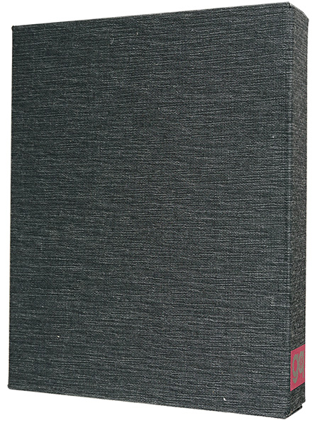 “A quarterly review of the graphic work gq No.8 : Meret Oppenheim” 