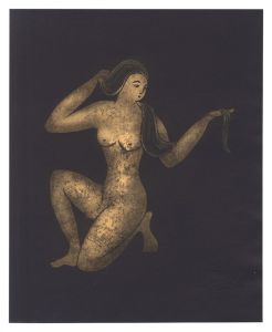梳る女